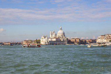 Punta della Dogana ve Basilica di Santa Maria della Salute, Venedik, İtalya