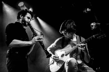 Amsterdam, Hollanda 16 Mart 2016: Fransız Kervan Sarayı konseri melkweg