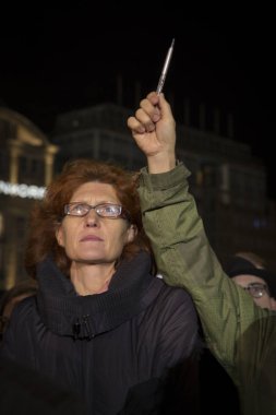 Amsterdam, Hollanda, 08 Ocak 2015: Paris'te Charlie Hebdo'ya yapılan saldırıyla dayanışma içinde şeytani bir yer, Fransa'da 07 Ocak