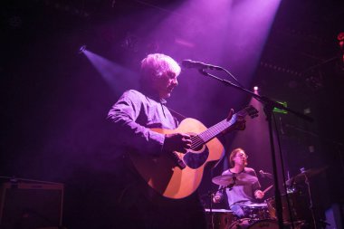 Amsterdam, Hollanda - 01 Mart 2018: Amerika şarkıcı ve gitarist Lee Ranaldo Bitterzoet Paradiso Amsterdam Konseri. Lee Ranaldo Sonic Youth'un eski bir üyesiydi.;