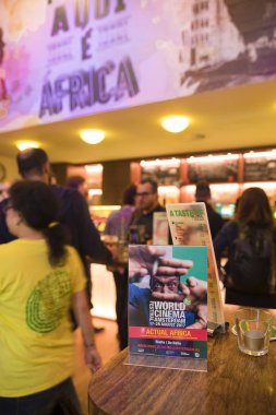 Gerçek Afrika 19-08-2017 Partide eğlenen ler