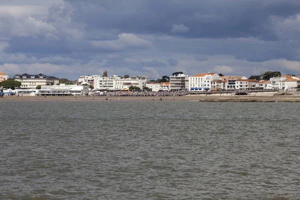 Vista Costa Con Balneario Royan Con Cielo Gris Francia —  Fotos de Stock