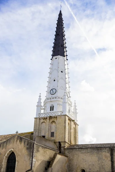 Wieś Ars Wieżą Kościoła Saint Etienne Ile Francja — Zdjęcie stockowe
