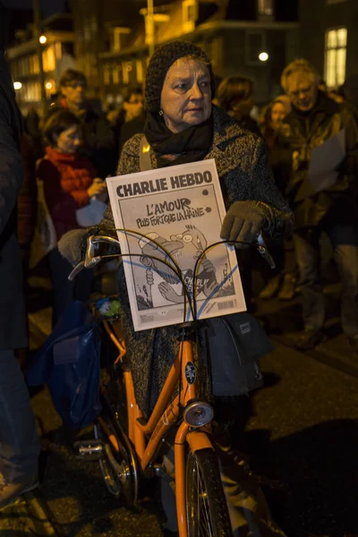 Amsterdam Holandia Styczeń 2015 Demonstation Solidarności Ataku Charlie Hebdo Paryżu — Zdjęcie stockowe