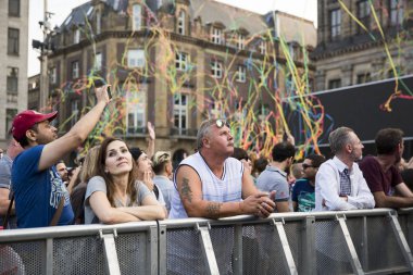 Amsterdam, Hollanda 23 Temmuz 2016: Pembe Cumartesi Gay Euro Pride kutlamaları Vondelpark
