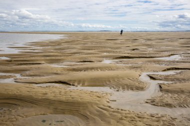 Deniz kıyısı manzarası, Royan, Fransa yakınlarındaki Garonne haliçleri.