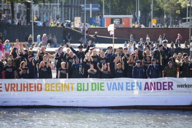 Amsterdam, Hollanda 06 Ağustos 2016: Insan hakları ve sivil eşitliğin korunması için yıllık etkinliğe katılanlar 