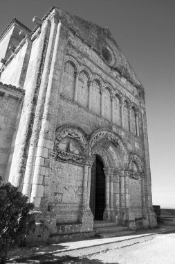 Sainte-Radegonde Ortaçağ Kilisesi, Talmont sur Gironde, Charente Denizcilik, Fransa
