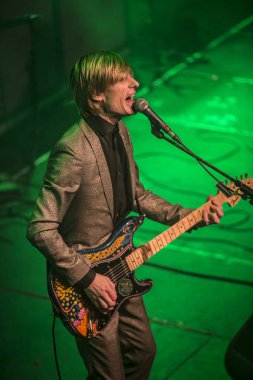 Amsterdam, Hollanda - 21 Şubat 2016: İngiliz psychedelic rock grubu Kula Shaker'ın Paradiso konser salonunda ki Albüm albümü K 2.0 için konseri
