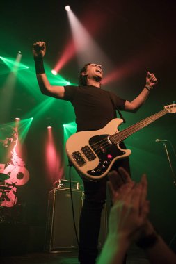 Amsterdam, Hollanda - 19 Mart 2017: Kanadalı hard rock heavy metal grubu Danko Jones'un Melkweg konseri