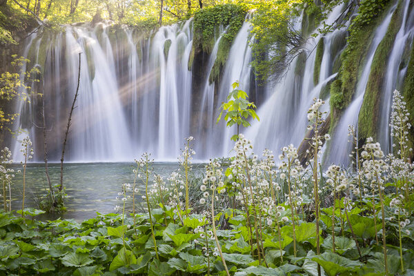 водопад в национальном парке "Плитвицкие озера", Хорватия
