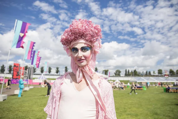 Amsterdam Países Bajos Julio 2017 Joven Travesti Disfrazado Rosa Pastel —  Fotos de Stock