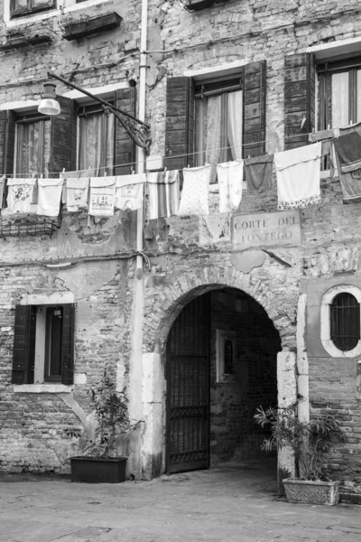 Secamiento Ropa Ventana Venecia Italia — Foto de Stock