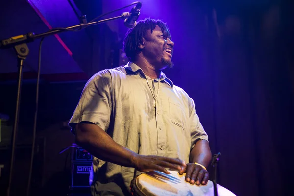 Amsterdã Holanda Fevereiro 2016 Concerto Banda Africana Mali Bko Quintet — Fotografia de Stock