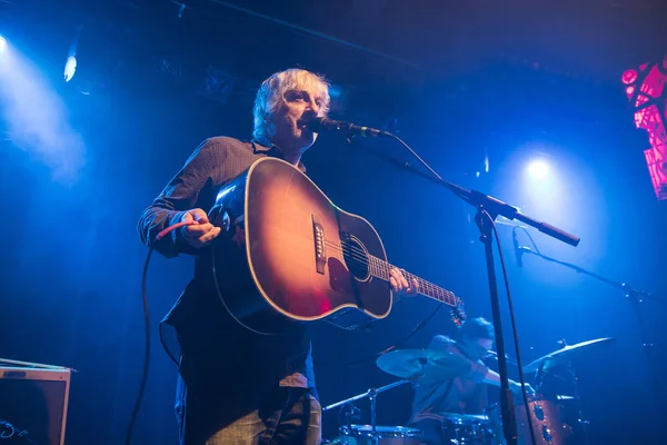 Amsterdam, Hollanda - 01 Mart 2018: Amerika şarkıcı ve gitarist Lee Ranaldo Bitterzoet Paradiso Amsterdam Konseri. Lee Ranaldo Sonic Youth'un eski bir üyesiydi.;