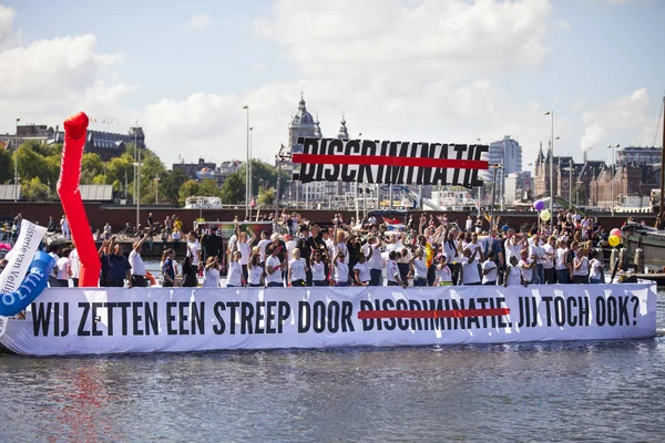 Amsterdam Holandia Sierpnia 2016 Uczestnicy Dorocznej Imprezy Rzecz Ochrony Praw — Zdjęcie stockowe
