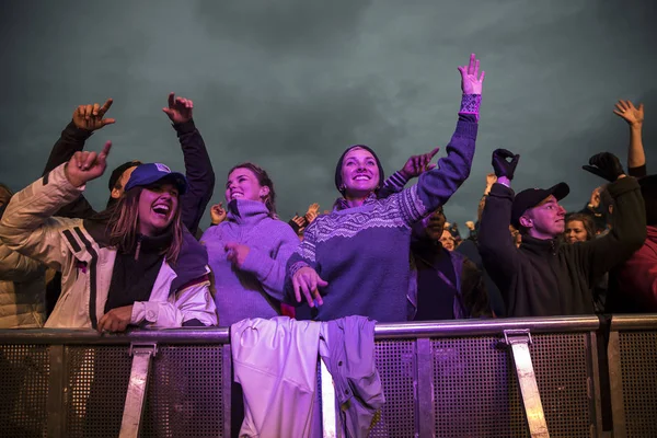 Traena Norwegia Lipiec 2017 Koncert Norweskiej Grupy Hiphop African Sunz — Zdjęcie stockowe