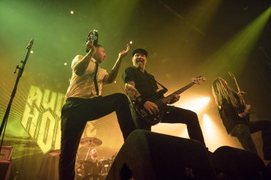 Amsterdam, Hollanda - 19 Mart 2017: Kanadalı hard rock grubu Danko Jones'un Norveçli hard rock grubu Audrey Horne Concert ile Melkweg'de destek hareketi