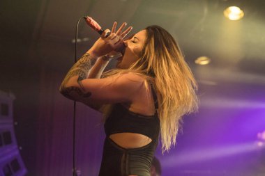 Utrecht, Hollanda - 11 Aralık 2016: Utrecht 'teki Tivoli Vredenburg' da konser