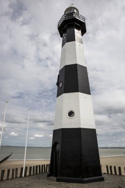 Siyah beyaz çizgili deniz feneri, Breskens, Hollanda