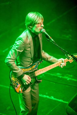 Amsterdam, Hollanda - 21 Şubat 2016: İngiliz psychedelic rock grubu Kula Shaker'ın Paradiso konser salonunda ki Albüm albümü K 2.0 için konseri