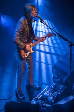 Amsterdam, Hollanda - 21 Şubat 2016: İngiliz psychedelic rock grubu Kula Shaker'ın Paradiso konser salonunda ki Albüm albümü K 2.0 için konseri