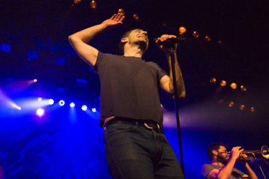 Amsterdam, Hollanda, 8 Kasım 2016: Avustralyalı ska ve caz grubu The Cat Empire'ın konseri Melkweg'de