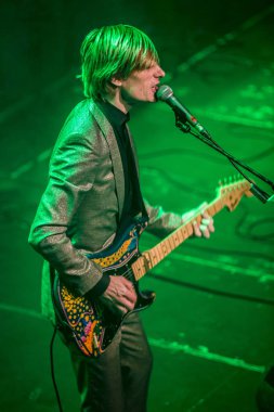 Amsterdam, Hollanda - 21 Şubat 2016: İngiliz psychedelic rock grubu Kula Shaker'ın Paradiso konser salonunda ki Albüm albümü K 2.0 için konseri