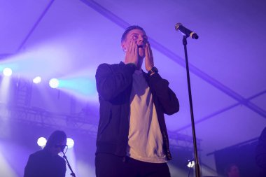 Utrecht, Hollanda - 11 Aralık 2016: Utrecht 'teki Tivoli Vredenburg' da konser