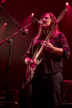 Amsterdam, Hollanda - 22 Ekim 2017: Amerikalı alternatif rock grubu Breeders'ın 1989'da Kim Deal of the Pixies tarafından Amsterdam'daki Venue Melkweg'de kurduğu konseri