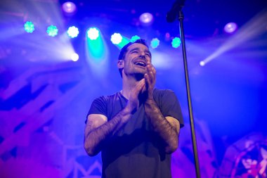 Amsterdam, Hollanda, 8 Kasım 2016: Avustralyalı ska ve caz grubu The Cat Empire'ın konseri Melkweg'de