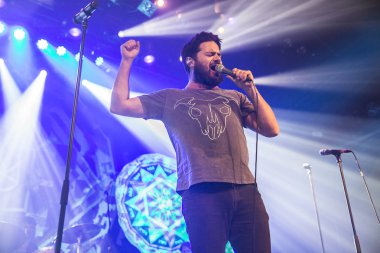 Amsterdam, Hollanda, 8 Kasım 2016: Avustralyalı ska ve caz grubu The Cat Empire'ın konseri Melkweg'de