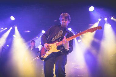 Amsterdam, Hollanda - 17 Şubat 2018 - İngiliz rock grubu The Charlatans'ın Paradiso Noord -De Tolhuistuin konseri