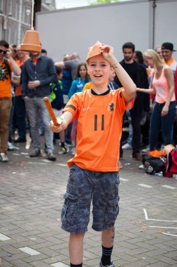 Amsterdam, Hollanda, 30 Nisan 2014: resmi ulusal bayram Kral günü kutlaması - Koningsdag - Kral Willem'in doğum gününü kutlamak için her yıl 30 Nisan'da tüm ülkede düzenlendi