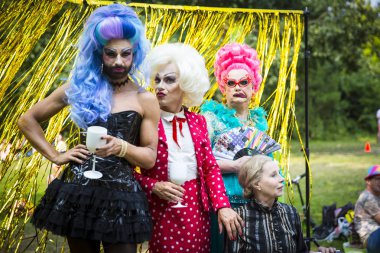 Amsterdam, Hollanda 23 Temmuz 2016: Pembe Cumartesi Gay Euro Pride kutlamaları Vondelpark