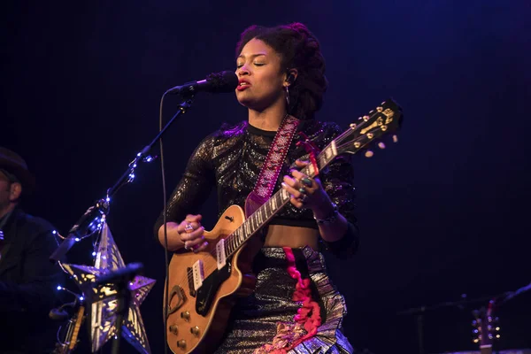 Utrecht Países Bajos Mayo 2017 Concierto Cantante Compositora Multi Instrumentista — Foto de Stock