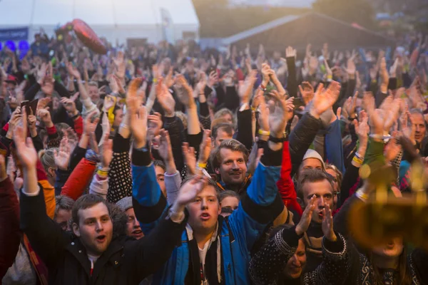 Traena Norveç Temmuz 2016 Norveçli Folk Rock Grubu Violet Road — Stok fotoğraf