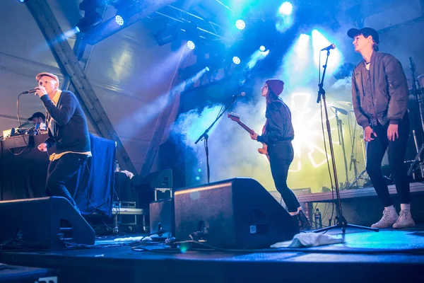挪威特拉纳 2016年7月9日 挪威电子音乐二重奏Ost Kjex在特拉埃纳节的音乐会 音乐节在特拉埃纳小岛上举行 — 图库照片