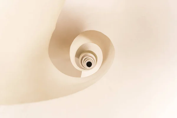 Bir spiral merdiven tarafından oluşturulan soyut desen