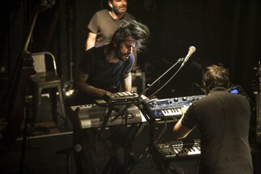 Amsterdam, Hollanda 16 Mart 2016: Fransız Kervan Sarayı konseri melkweg