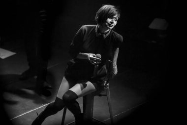 Amsterdam, Hollanda 16 Mart 2016: Fransız Kervan Sarayı konseri melkweg