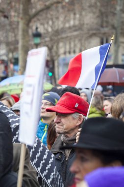Paris, Fransa 10 Ocak 2016: Bombalama ve silahlı saldırı kurbanlarıanısına tören, Charlie Hebdo terör saldırısı anısına 