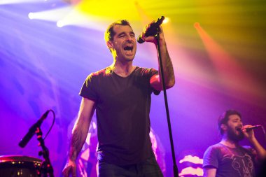 Amsterdam, Hollanda, 8 Kasım 2016: Avustralyalı ska ve caz grubu The Cat Empire'ın konseri Melkweg'de