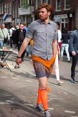 Amsterdam, Hollanda, 30 Nisan 2014: resmi ulusal bayram Kral günü kutlaması - Koningsdag - Kral Willem'in doğum gününü kutlamak için her yıl 30 Nisan'da tüm ülkede düzenlendi