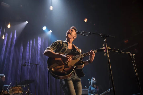 Amsterdam Alankomaat Marraskuuta 2017 Israelilaislaulaja Asaf Avidanin Konsertti Venue Melkwegissä — kuvapankkivalokuva