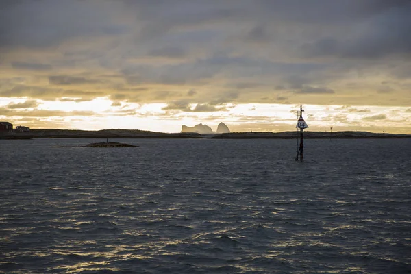 Norvég Táj Kilátás Traena Sana Szigetek Alatt Midnight Sun Norvégia — Stock Fotó