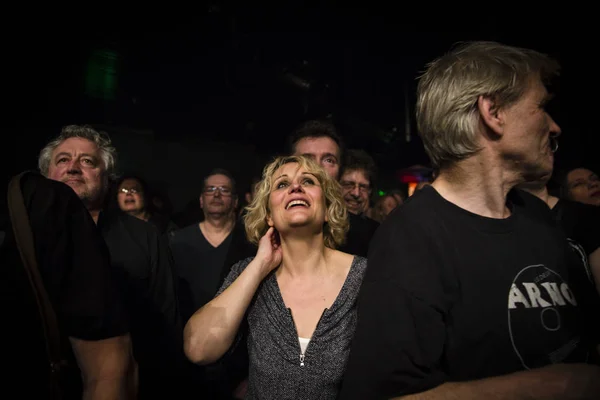 Amsterdam Netherlands February 2016 Audience Fans Concert Belgian Rock Singer — Stock Photo, Image