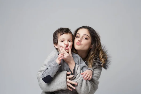 Brother Sister Pose Playful Setting Conceptual Image Grey Background Sibling — Stock Photo, Image