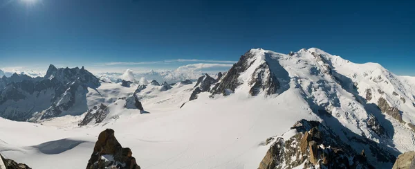 Mont Blanc Jest Najwyższy Szczyt Alpach Najwyższy Europie Piękne Widoki — Zdjęcie stockowe