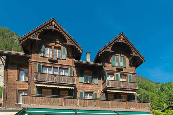 Güzel köy Lauterbrunnen bahar, İsviçre